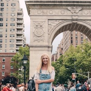 Meet your Posher, Kaitlin